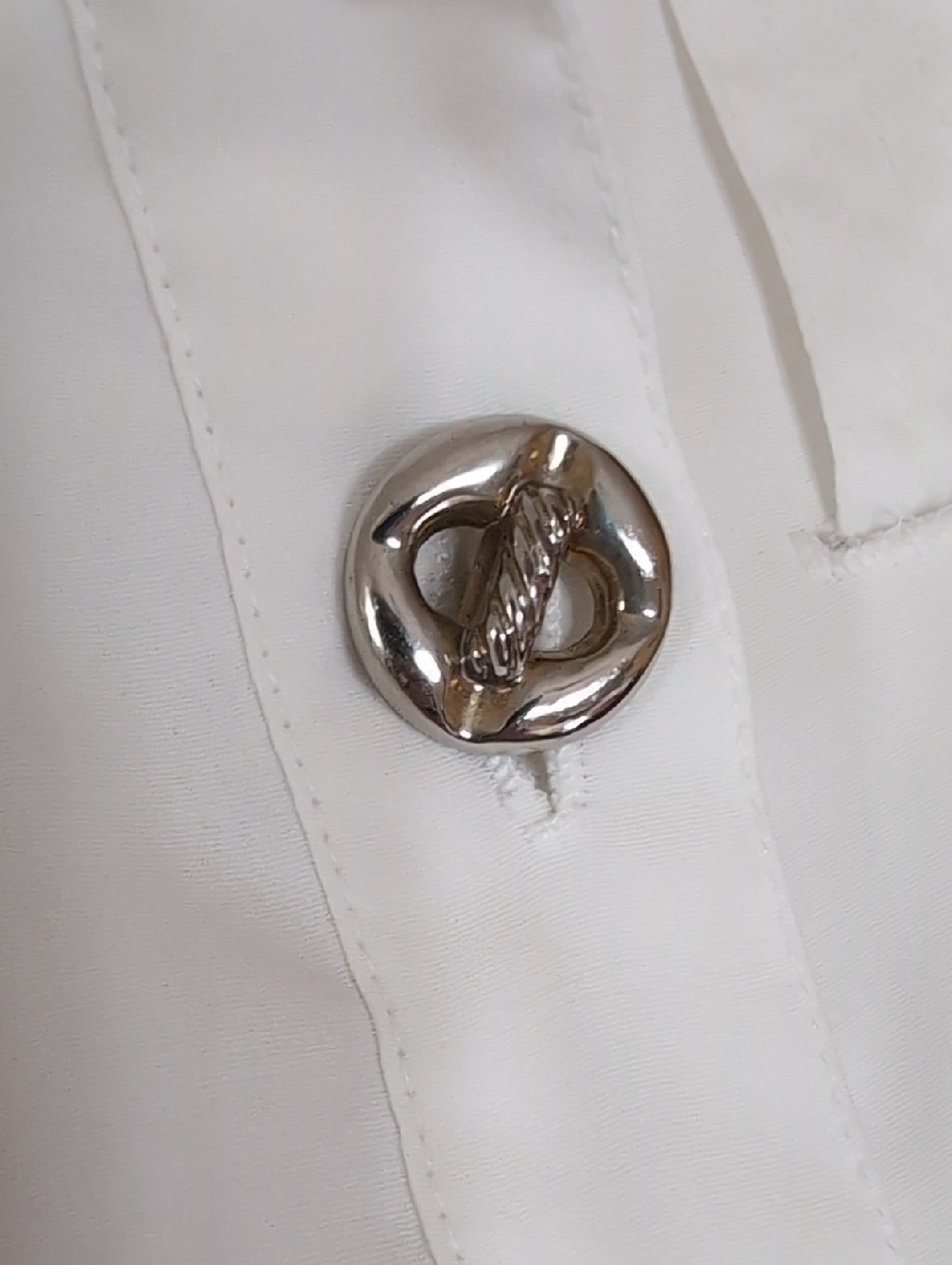 Vintage Kathy Che White Blouse Short Sleeves Gorgeous Gold Buttons 12 L - Picture 5 of 9